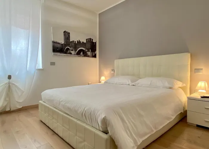 One-Bedroom Separate Building Apartment
