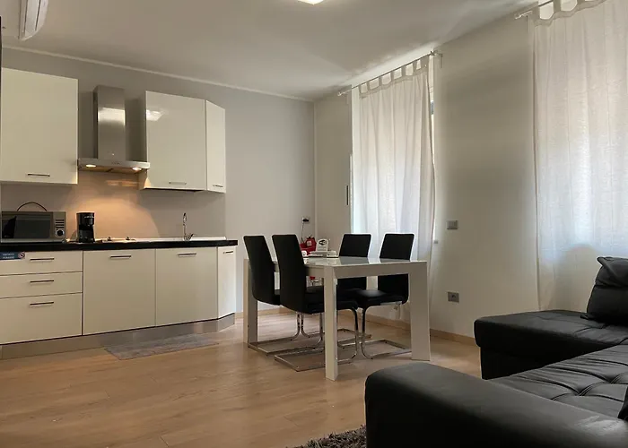 One-Bedroom Separate Building Apartment